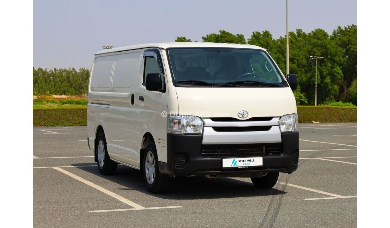Toyota Hiace GL - Standard Roof M/T - Petrol | GCC Specs - Well Maintained Dry Delivery Van