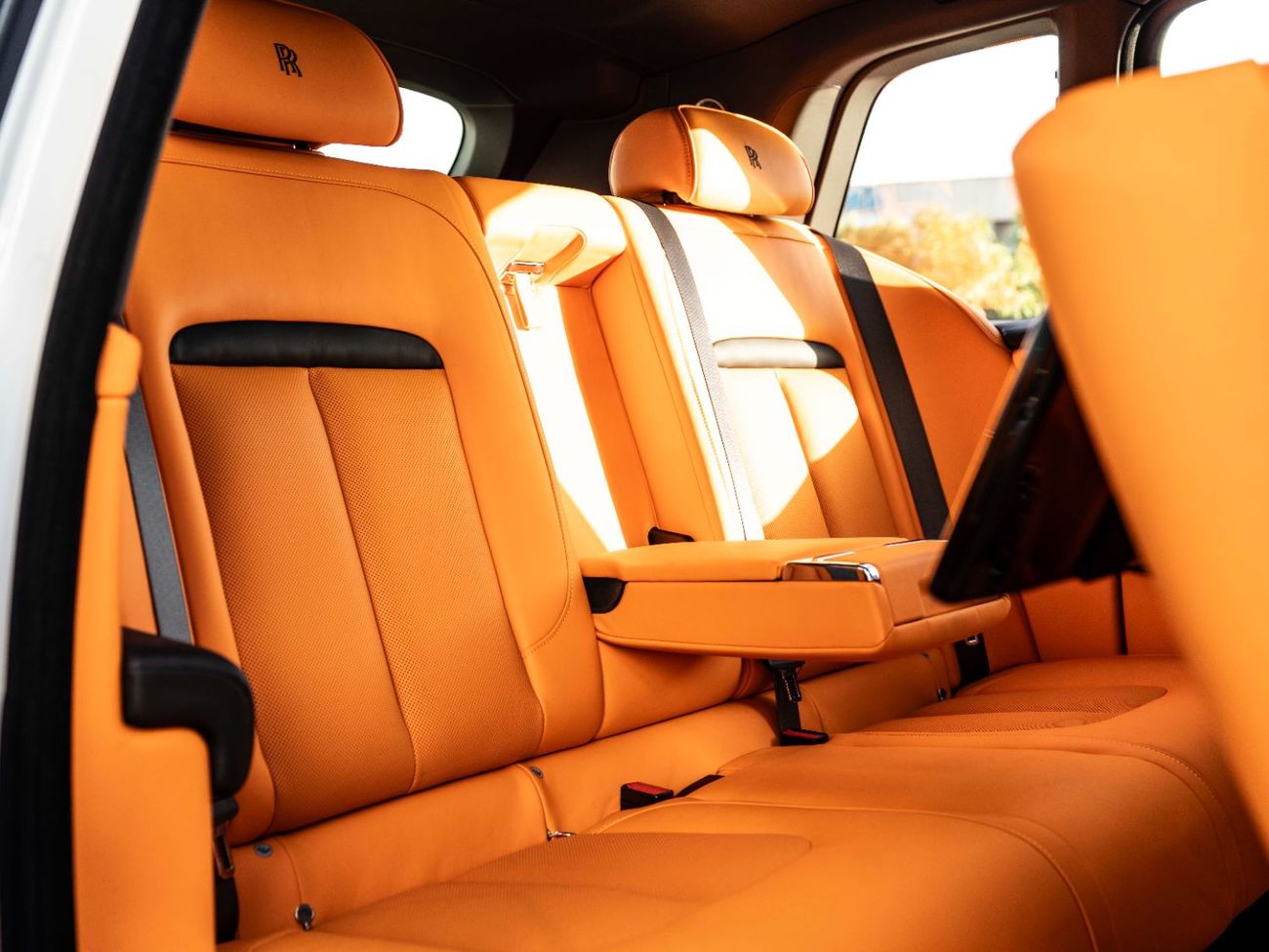 Rolls-Royce Cullinan Silver Badge