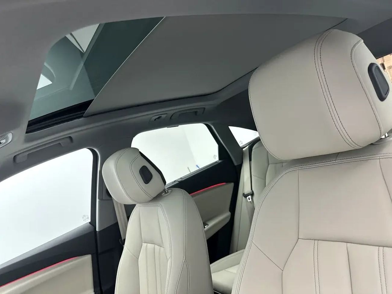 Audi Q5 Sportback TFSI quattro 204hp (Ref# 69128)