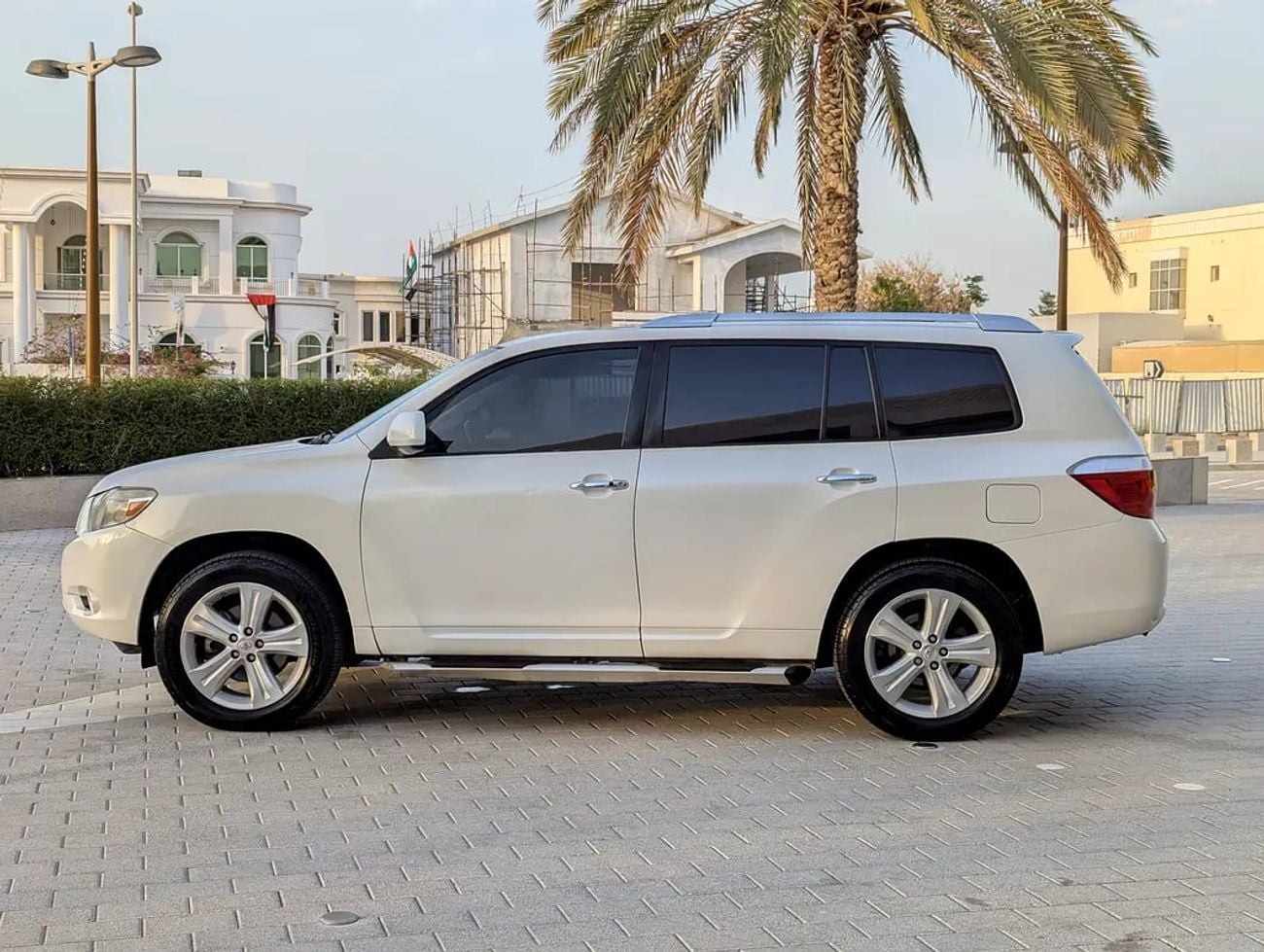 تويوتا هايلاندر Limited | American Specs | Well Maintained Full Option With Low KM