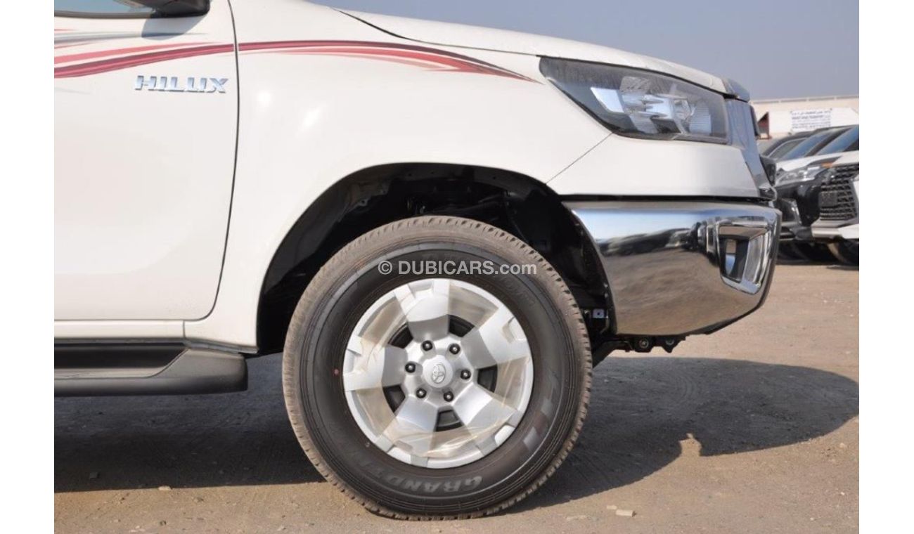Toyota Hilux 2022 2.4L DIESEL AT MID OPTIONS FOR EXPORT ONLY