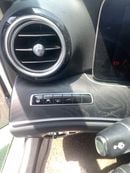 مرسيدس بنز E300 Mercedes-Benz E300 4Matic panorama V4 2.0L Model 2017 Price:90.000AED  Mileage:140.000 Km  Specifica