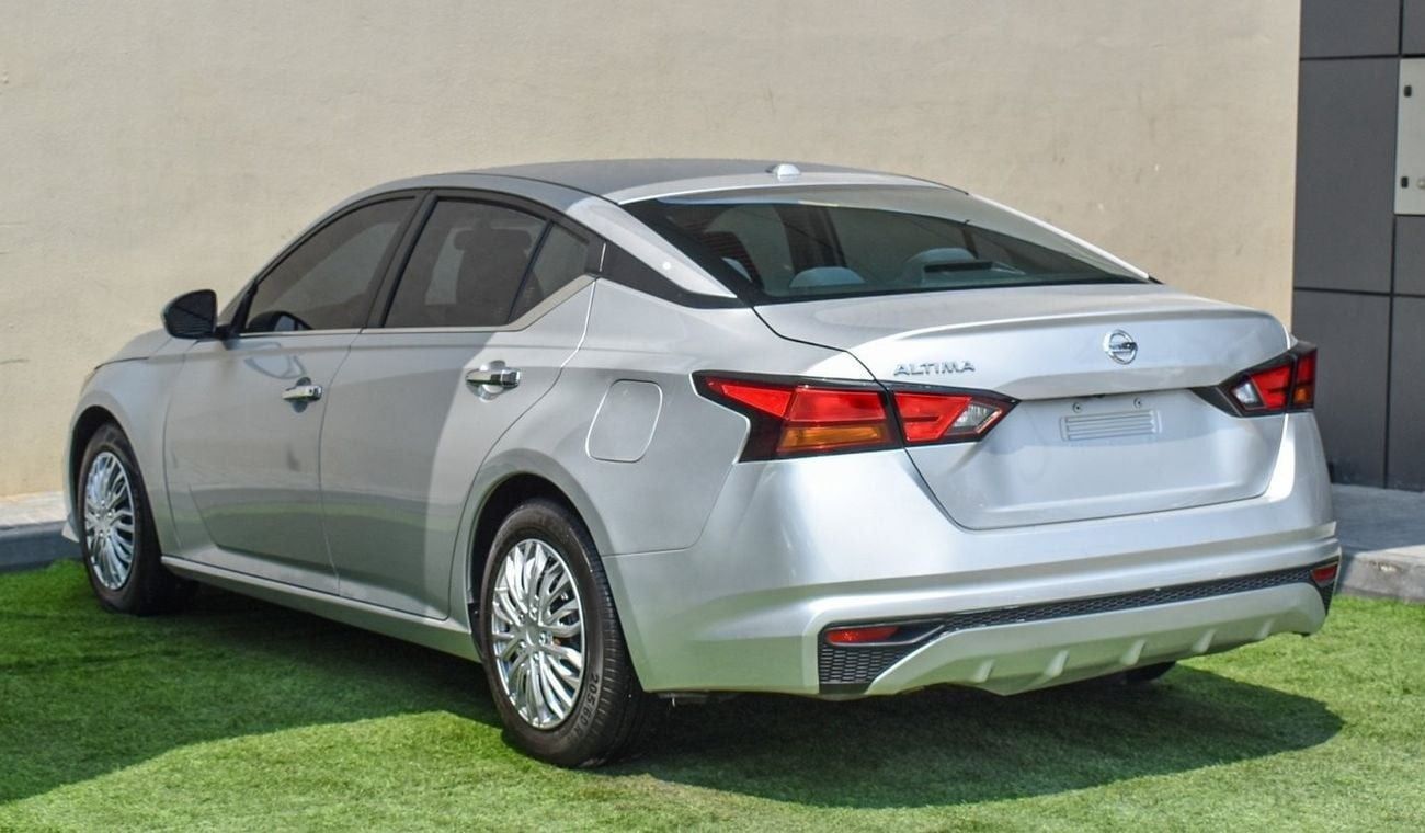 Nissan Altima S 2.5L