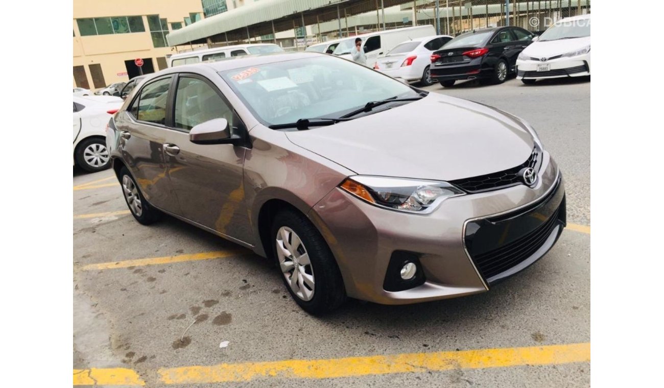 Toyota Corolla 2015 Passing From RTA Dubai for Urgent SALE