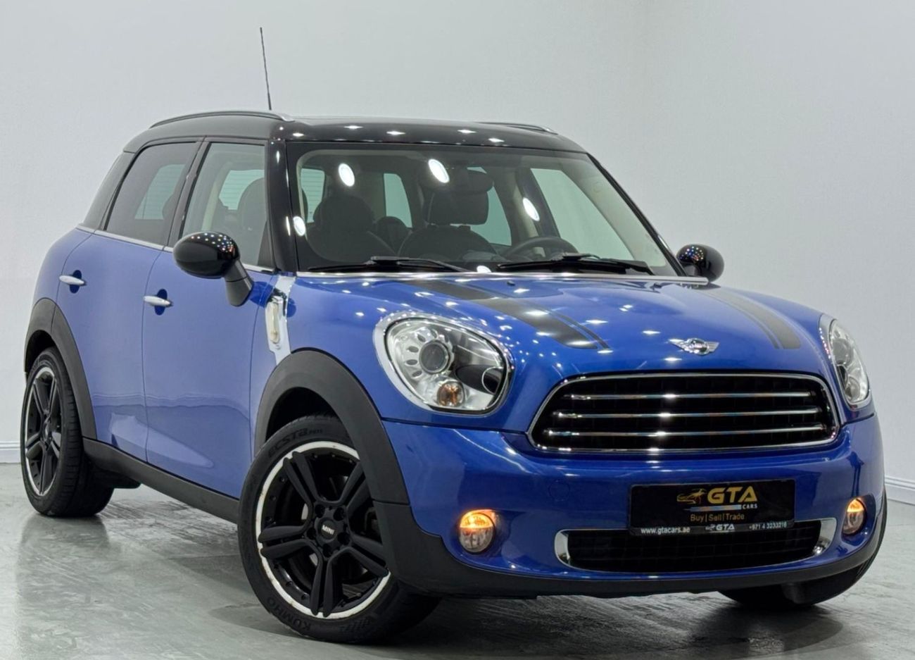 Mini Cooper Countryman 2014 Mini Cooper Countryman, Service History, Excellent Condition, GCC