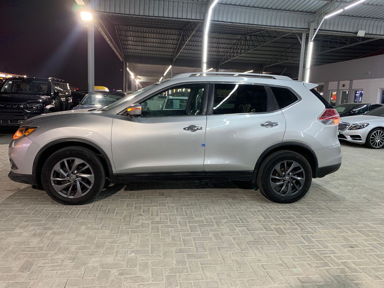 نيسان روج SL AWD