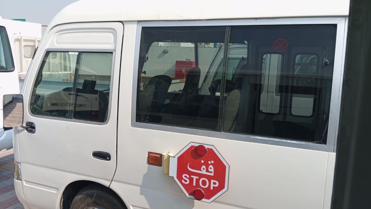 Toyota Coaster 