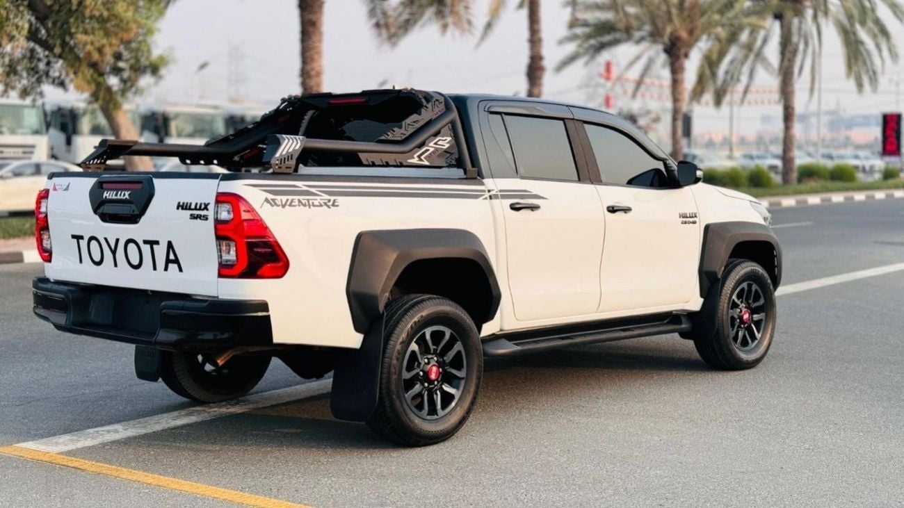 تويوتا هيلوكس -