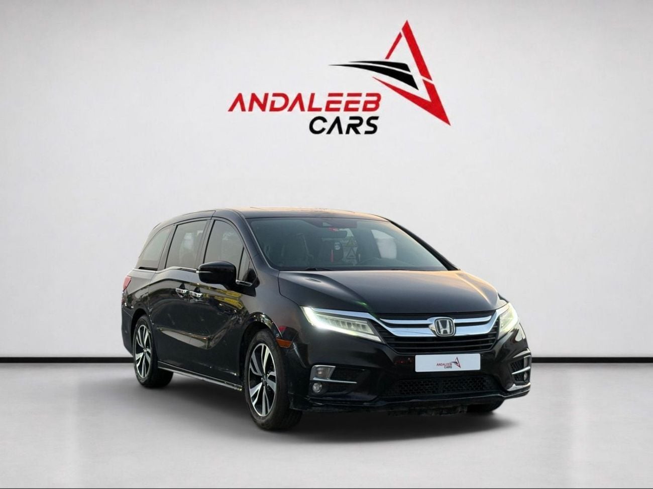 Honda Odyssey AED 698 P.M | 0% DOWN PAYMENT | HONDA ODYSSEY TOURING | 3.5L V6 | 2019 | GCC SPECS