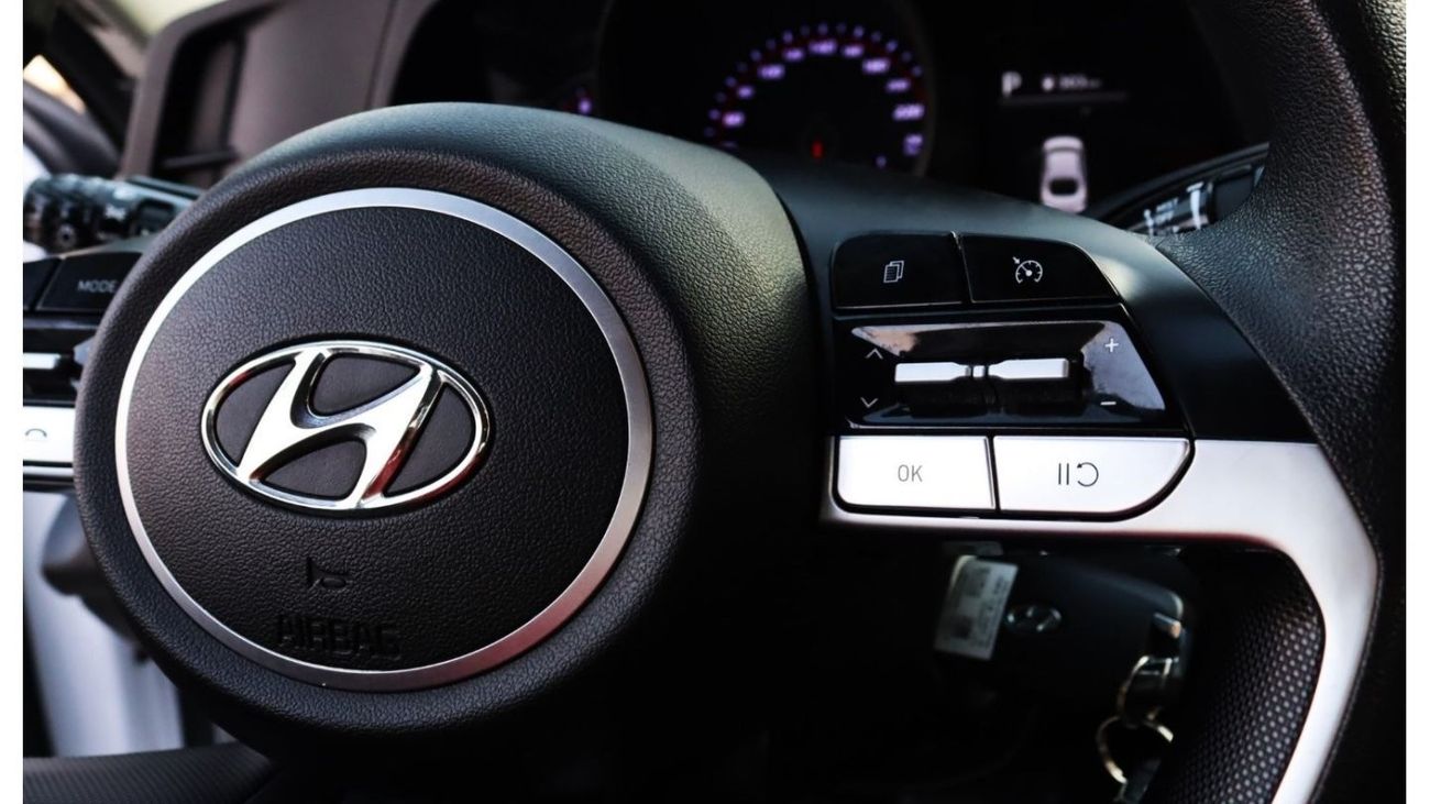 هيونداي إلانترا GL هيونداي ألنترا 2022 خليجي بحالة ممتازة صبغ وكالة بدون حوادث