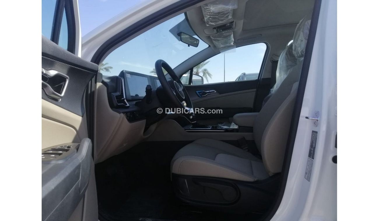 كيا سبورتيج SUN ROOF  BUSH START - REMOTE START ENGINE -SCREEN CAMERA