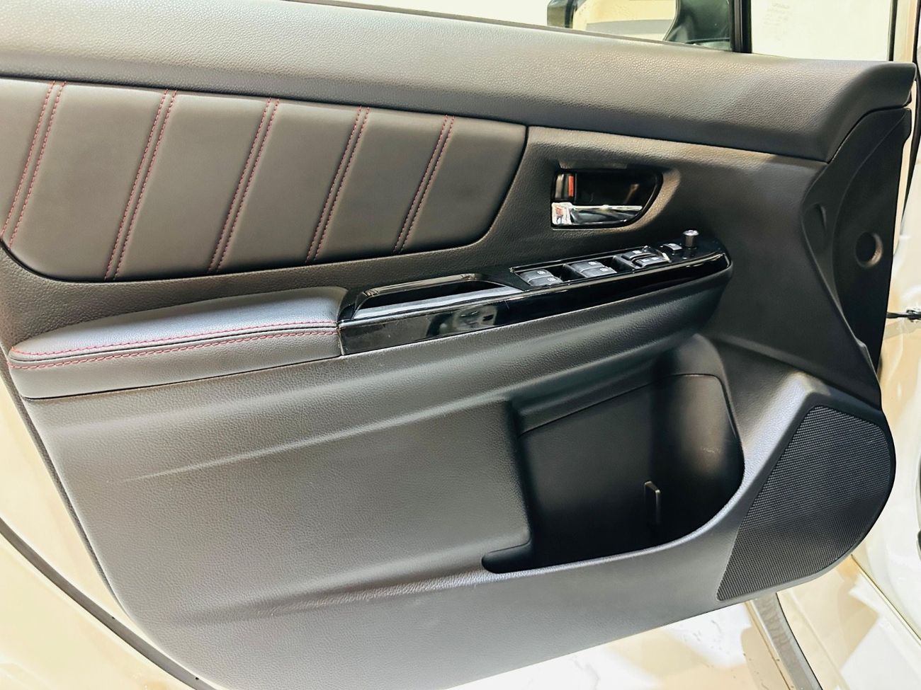 سوبارو امبريزا WRX STI