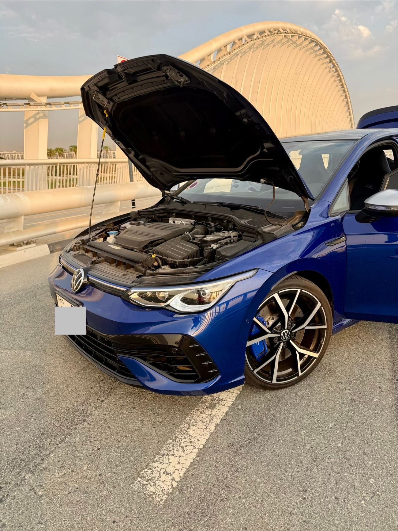 Volkswagen Golf R- COMFORT