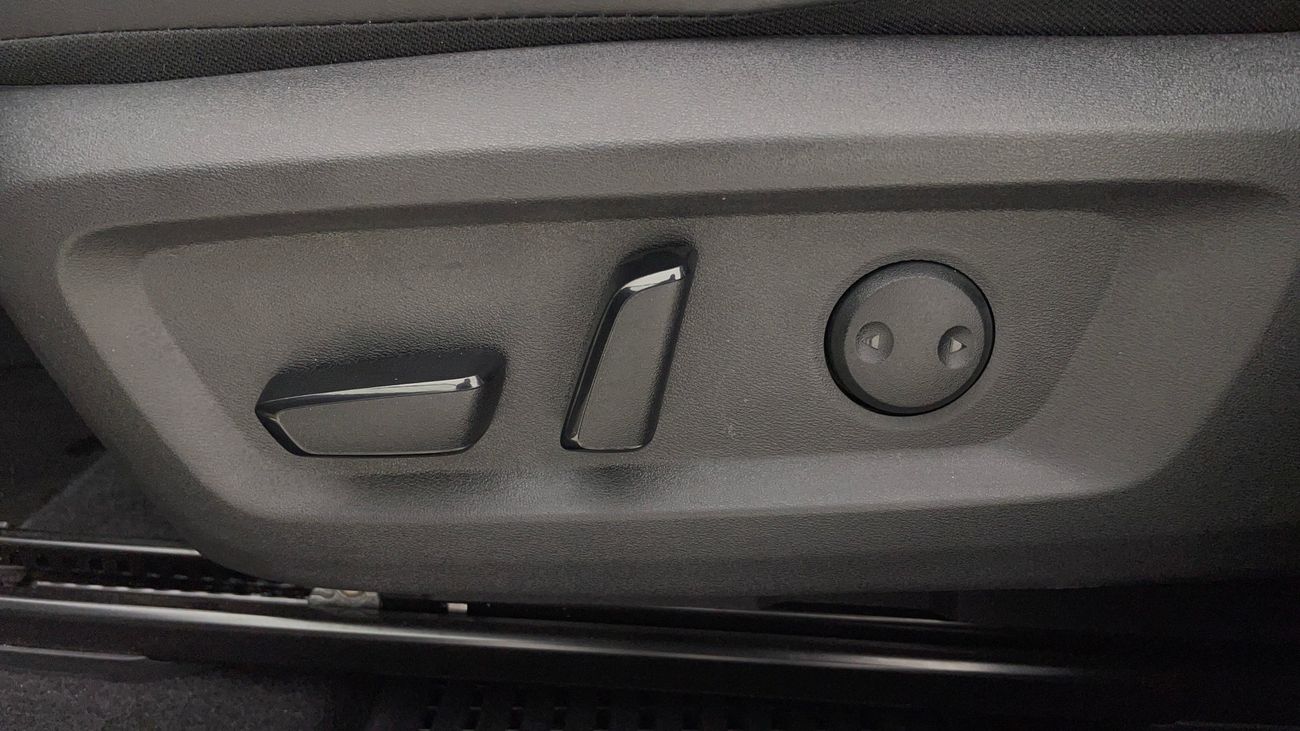 نيسان إكس تريل N TREK 2.5 | بدون دفعة مقدمة | اختبار القيادة في المنزل