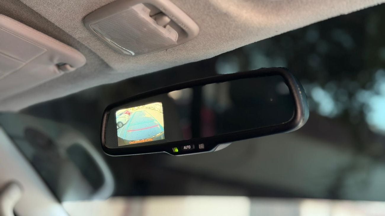 تويوتا هاياس 10 SEATERS | DIGITAL REAR VIEW MIRROR | AUTOMATIC TRANSMISSION | 2.7L PETROL | MULTIMEDIA SCREEN