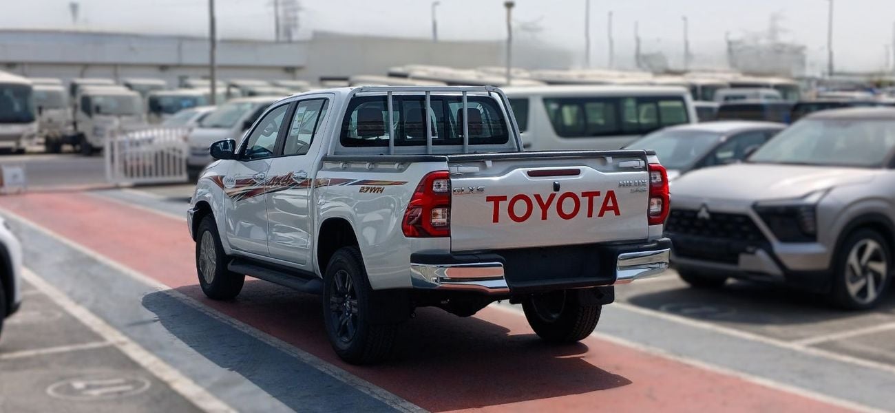 تويوتا هيلوكس Hilux 2.7L Petrol AT 4x4 2026YM