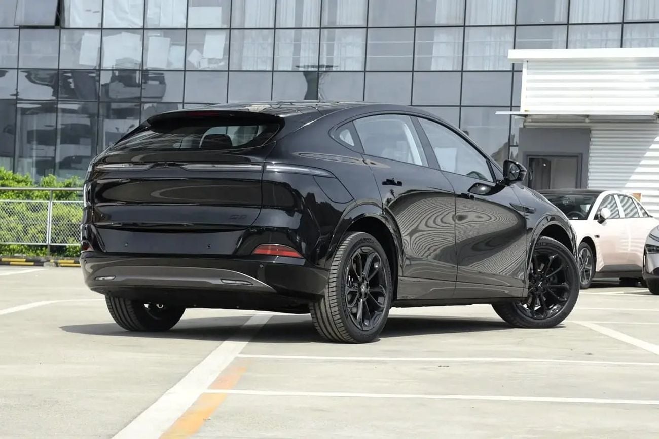 اكس بنغ G6 RWD Long Range Ultra Long Range - 725 Km EV Range - with Warranty and Service Contract