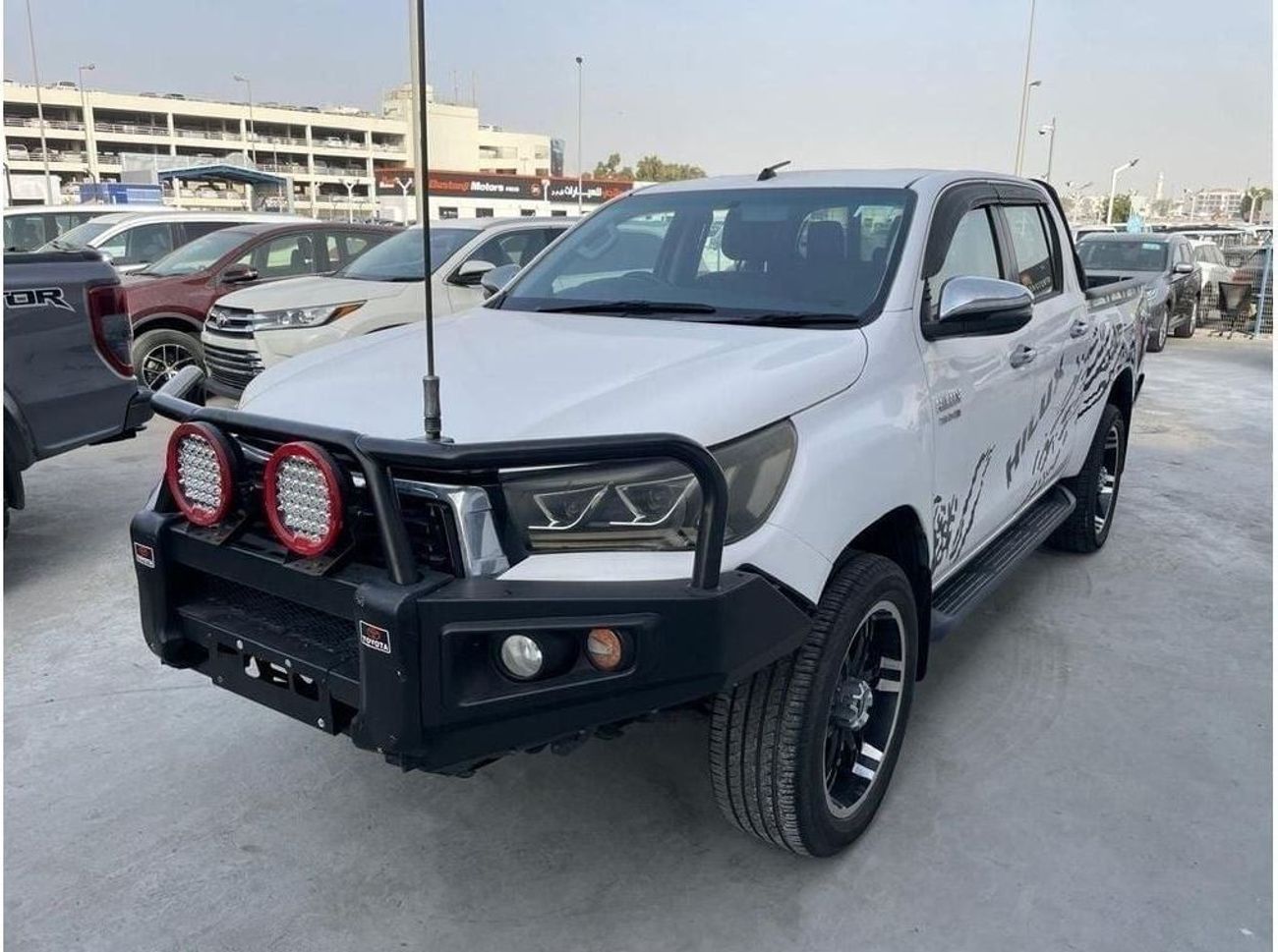 تويوتا هيلوكس