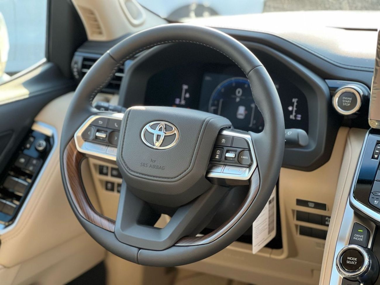 تويوتا لاند كروزر GXR 4.0L TOYOTA LAND CRUISER GXR 3.5L SUV 4WD 2025