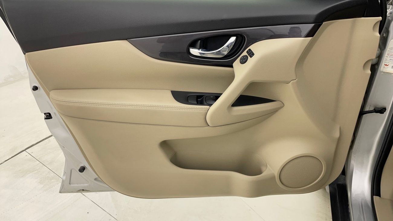 نيسان إكس تريل S 2.5 | بدون دفعة مقدمة | اختبار القيادة في المنزل