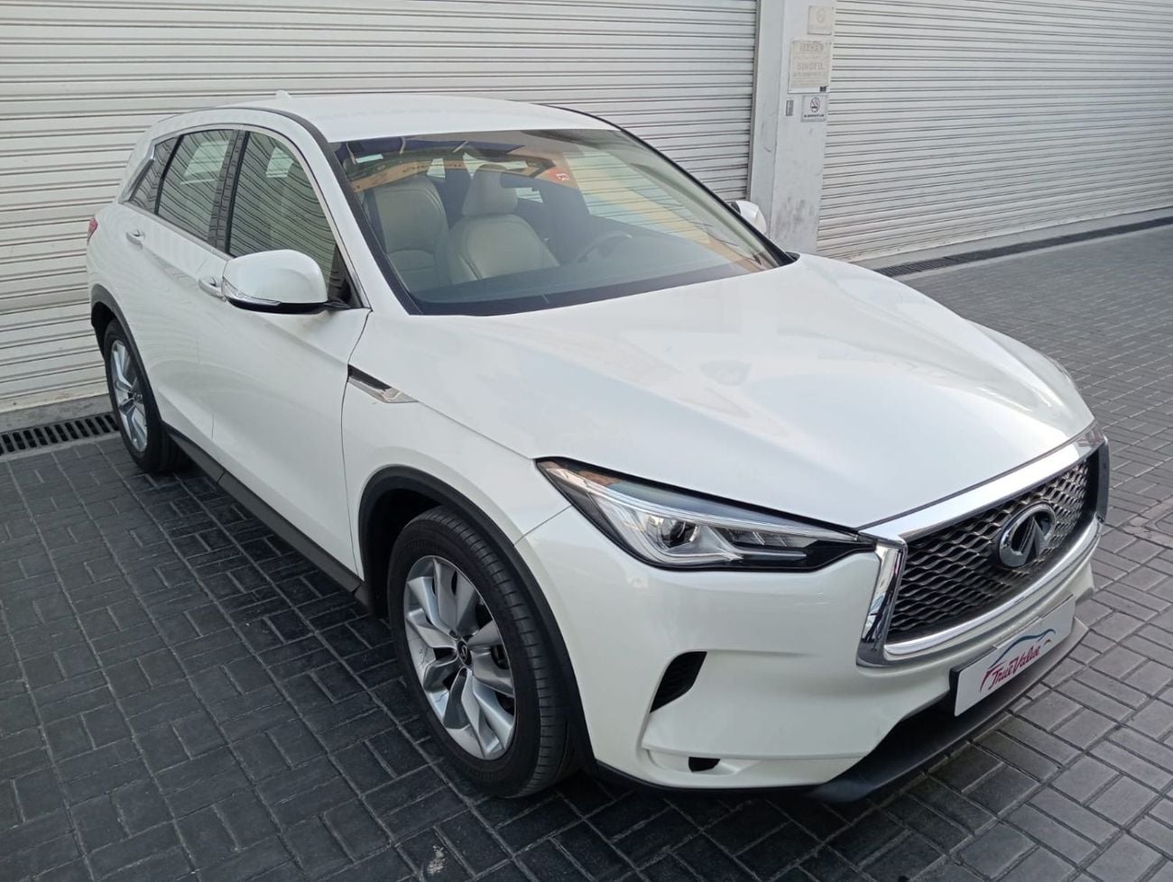 إنفينيتي QX50 LUXE