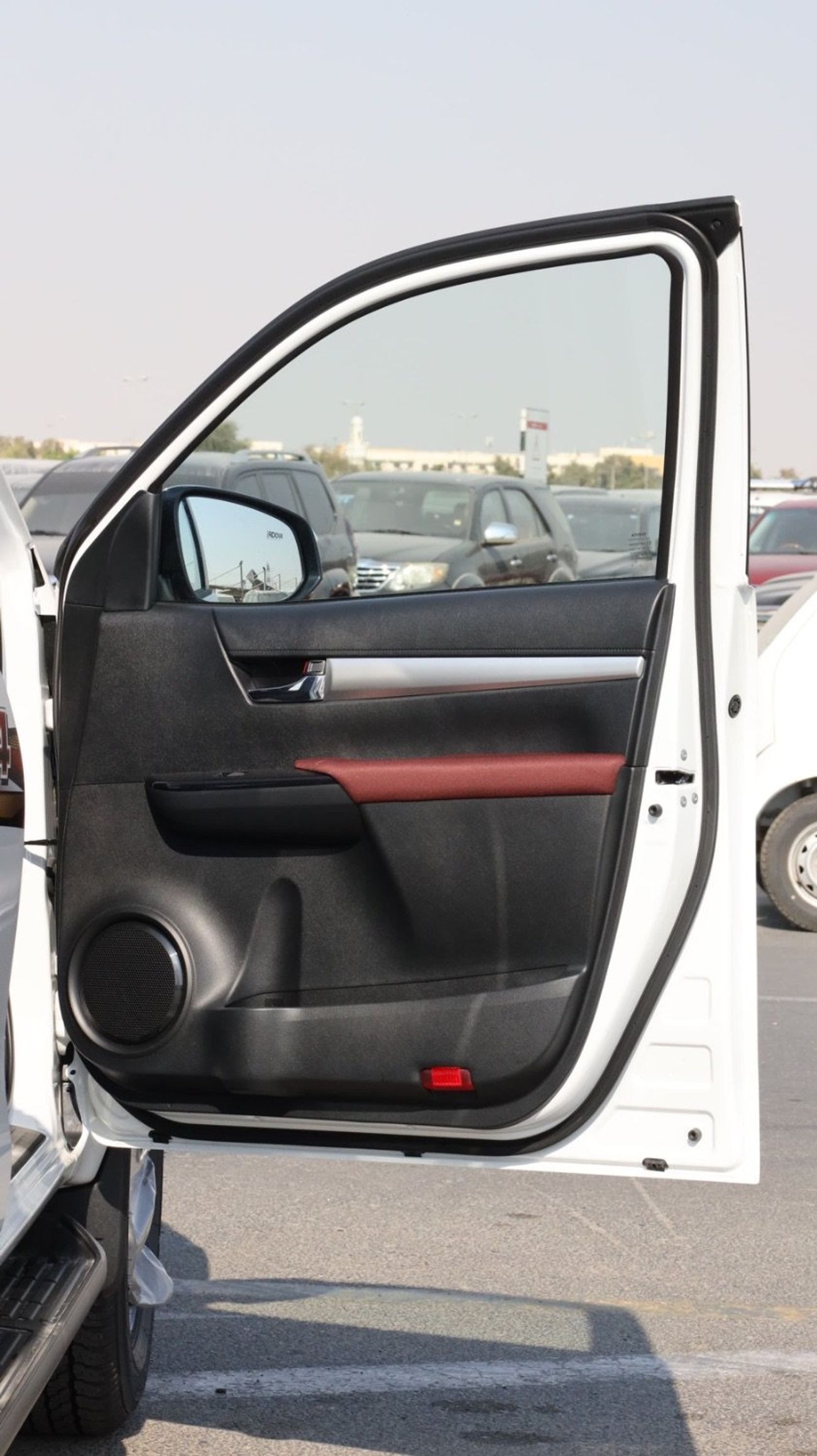 Toyota Hilux Toyota Hilux SR5 2.7L MT