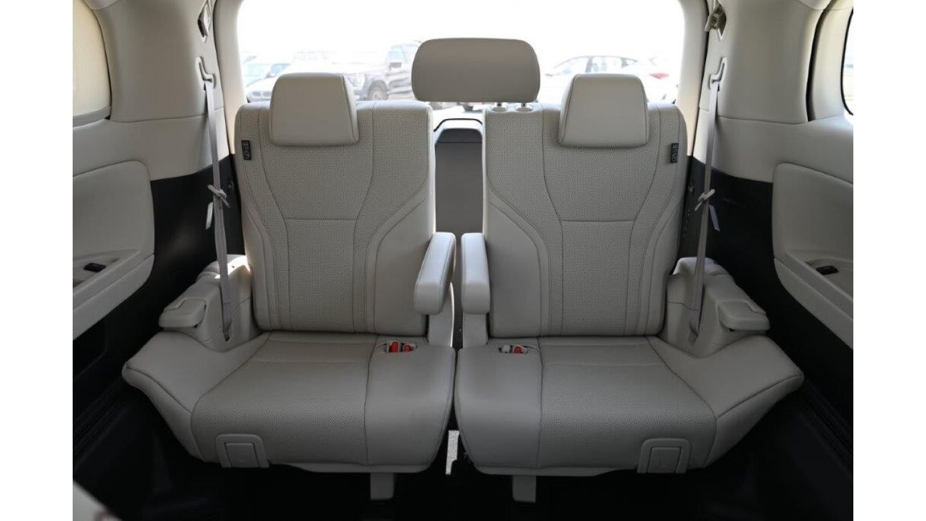 Lexus LM 350h 2.5L AWD 7 Seater Automatic Luxury Van - Euro 6