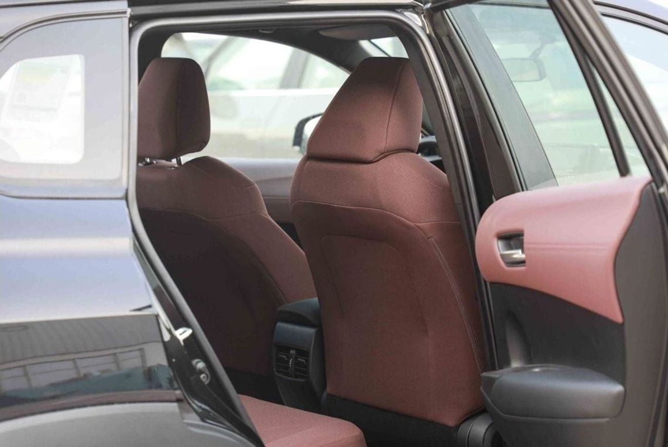 تويوتا كورولا كروس 2024 TOYOTA COROLLA CROSS 1.8 Hybrid MID - BLACK inside RED | Export Only