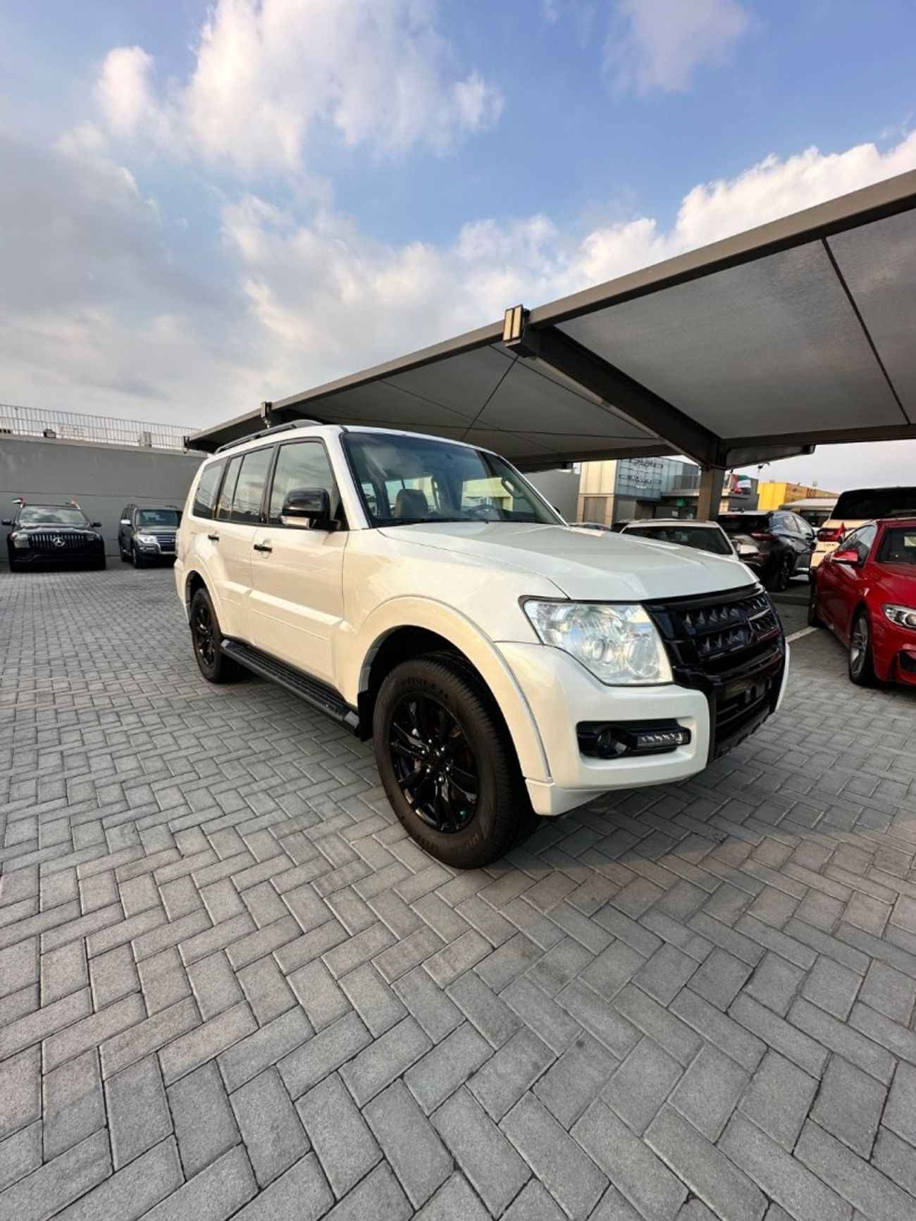 Mitsubishi Pajero GLS 3.5L (189 HP)