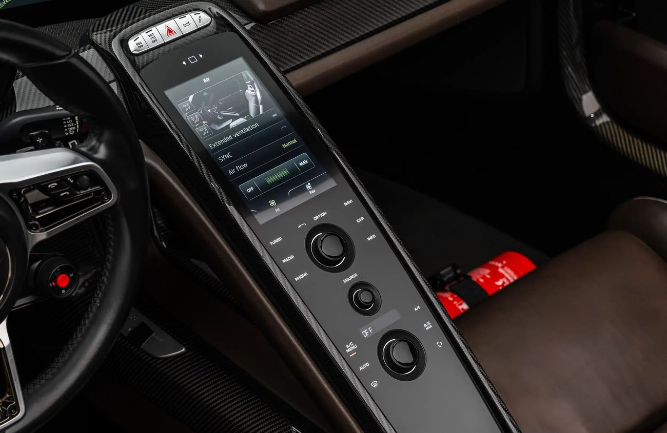 Porsche 918 Spyder 4.6L V8 N/A Engine + eMotor