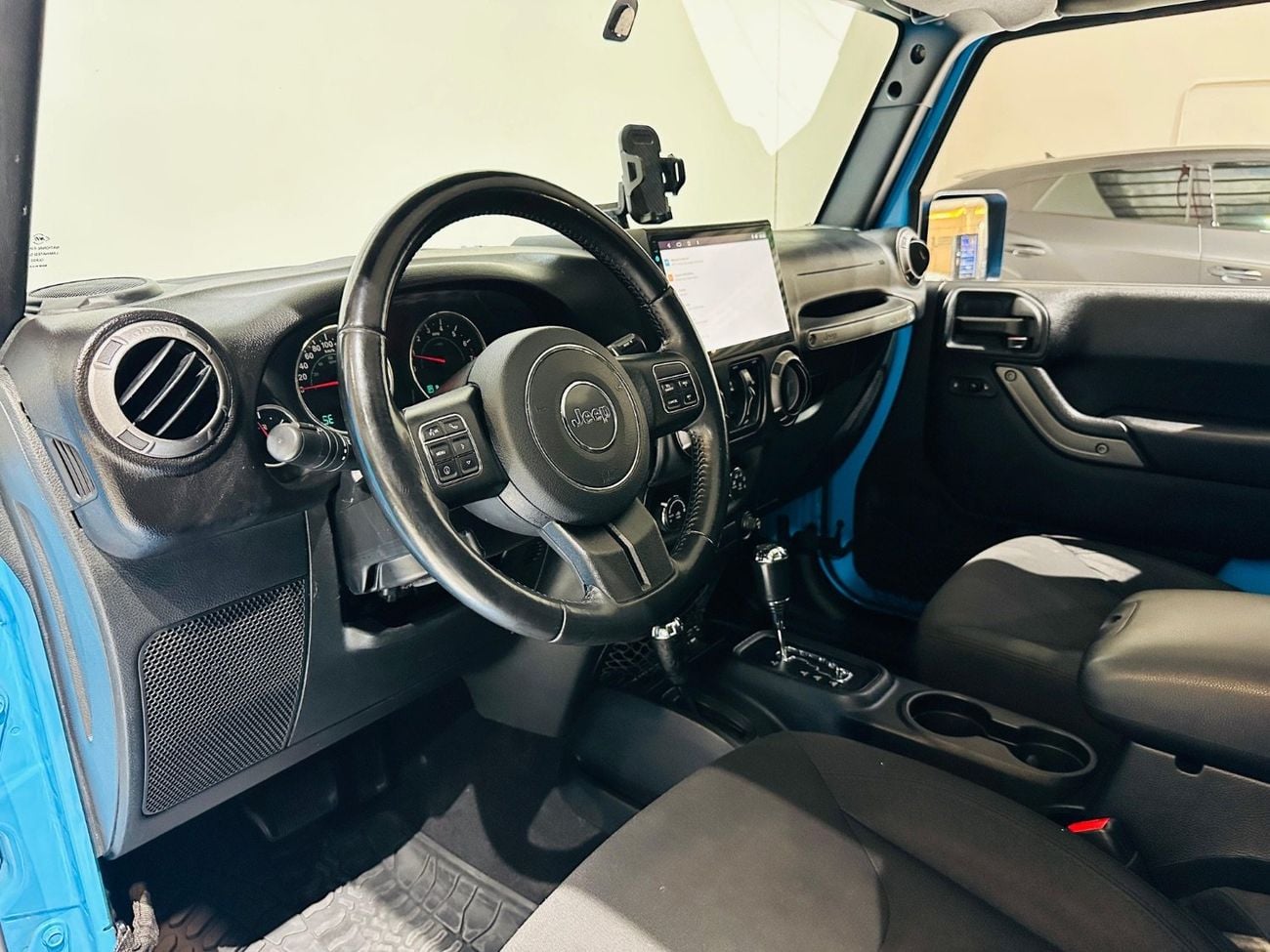 Jeep Wrangler Unlimited Sport 3.6L A/T