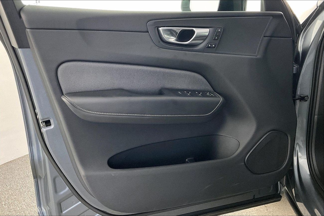 كاديلاك XT6 Premium Luxury | شامل الضمان | 0 ﺪﻔﻋﺓ ﺃﻮﻟﻯ