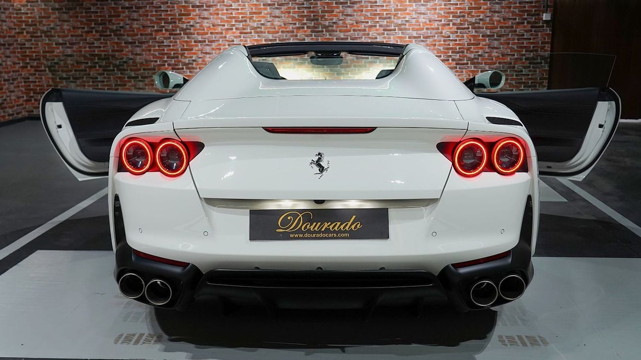 فيراري 812 GTS | LIMITED OFFER | FULL INTERIOR CARBON FIBER | NEW | V12 6.5L ENGINE | 789 HP