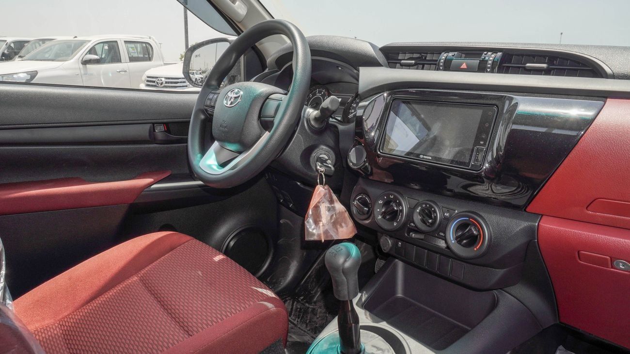 Toyota Hilux 2.4 L d