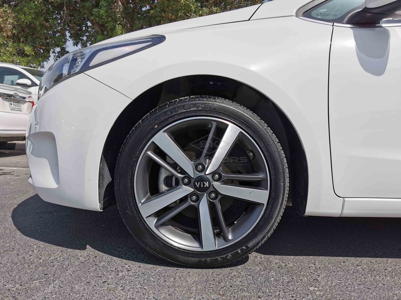 Kia Cerato 2.0L, Sunroof, Alloy Rims 17'', Push Start, Leather+Power+Memory Seats, Rear Camera, CODE - 7955