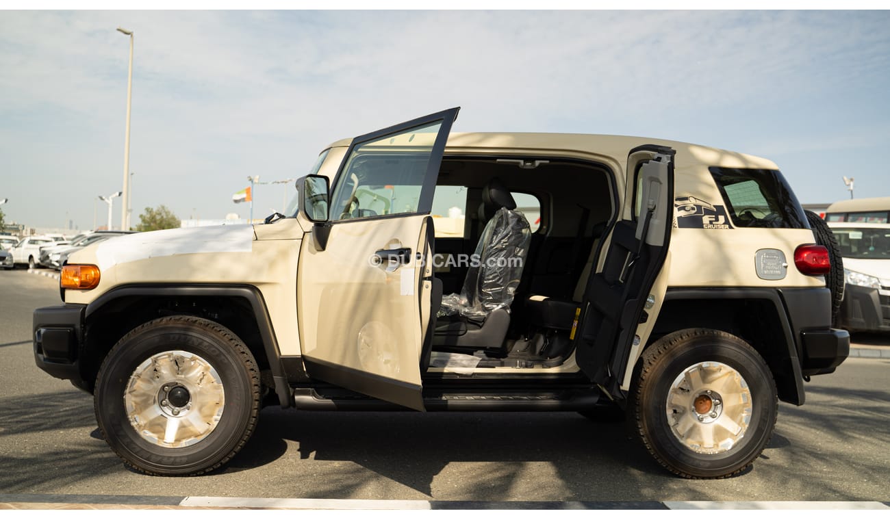تويوتا إف جي كروزر 2023 TOYOTA FJ CRUISER 4.0L FINAL EDITION
