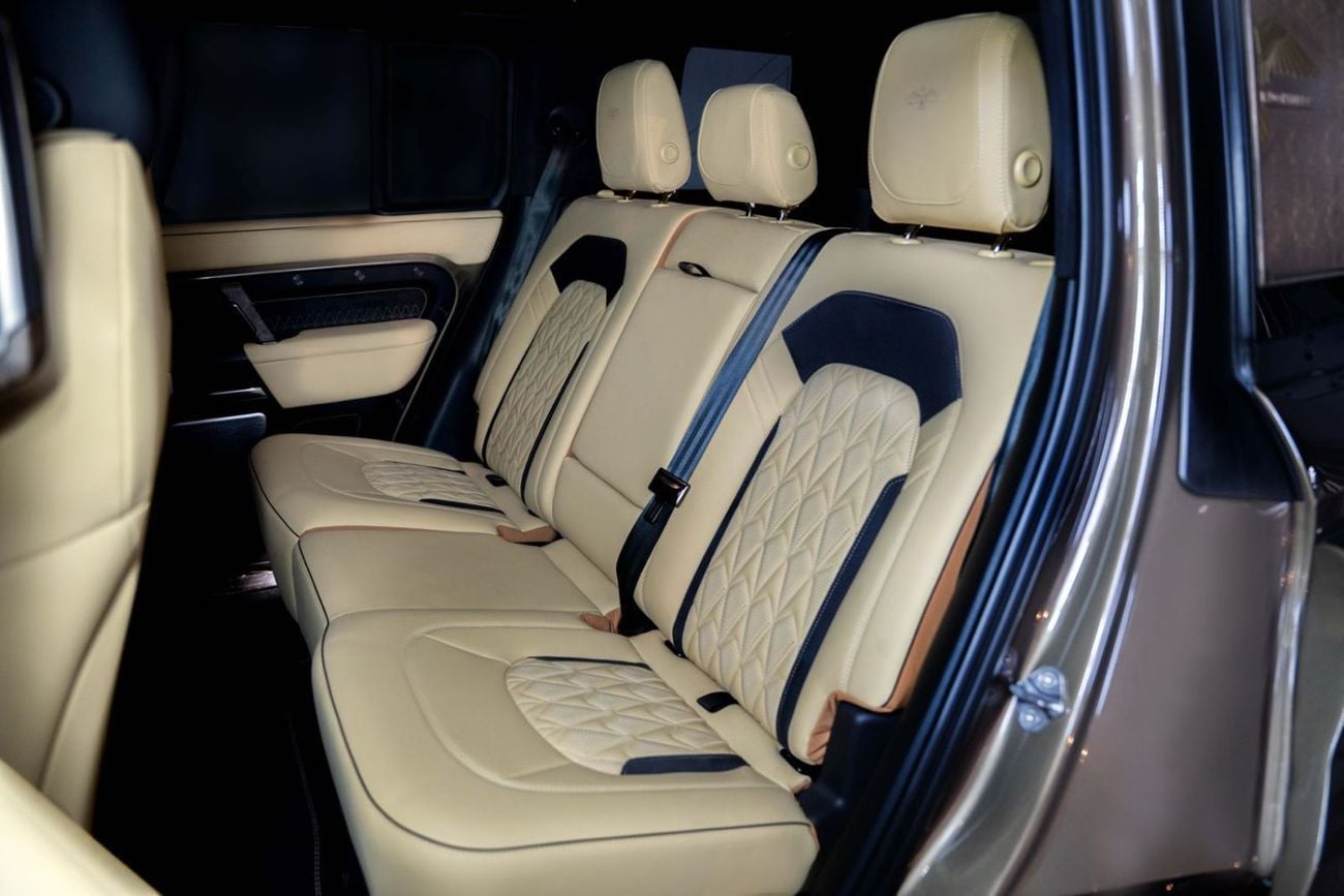 Land Rover Defender TOP P400 110 HSE 3.0L (5 Seater) Falcon Edition of the Apex Series | 1 of 28 by Limgene