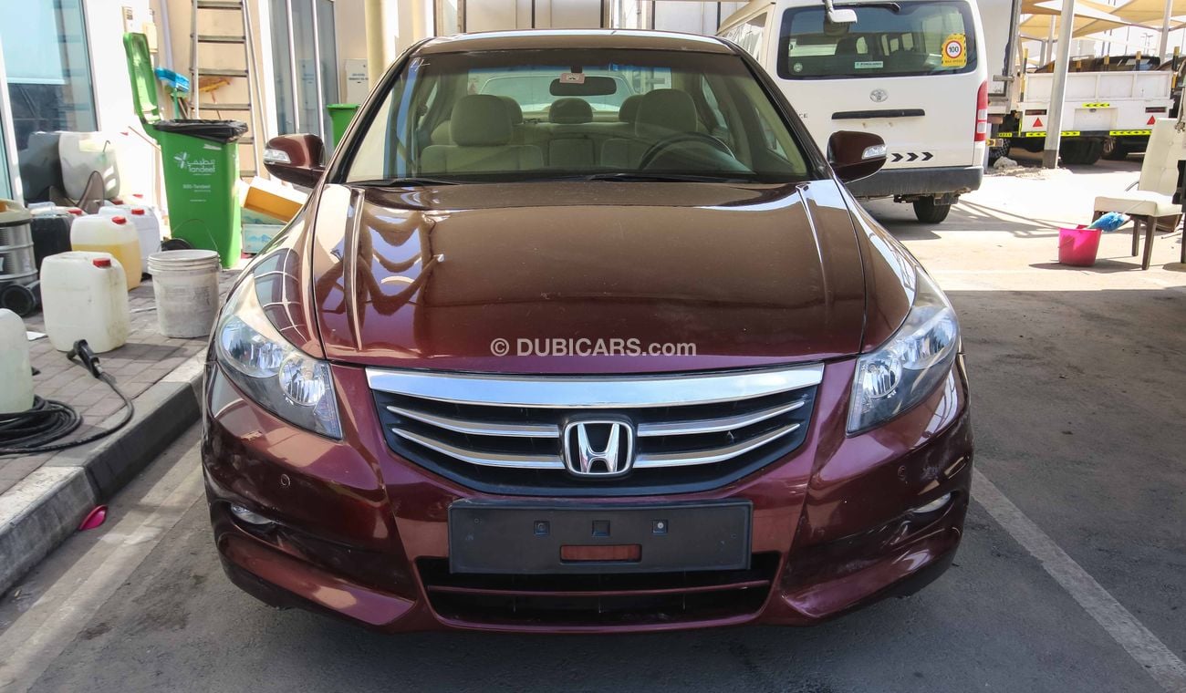 هوندا أكورد i-VTEC