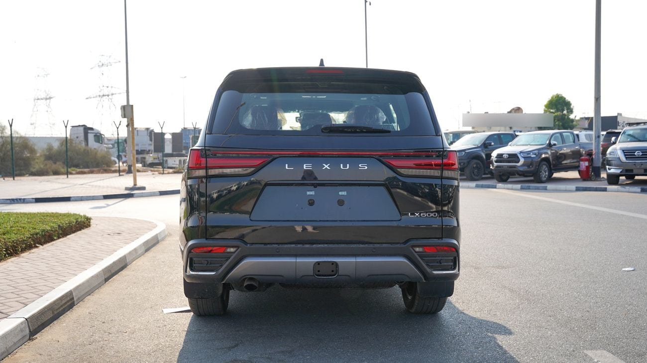 لكزس LX 600