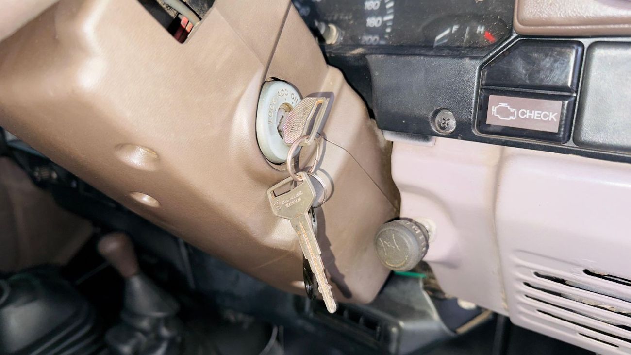 Toyota Land Cruiser Pick Up SINGLE CABIN | 4.5L PETROL ENGINE | MANUAL TRANSMISSION | RHD