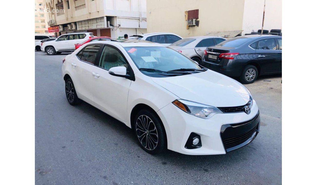 Toyota Corolla 2016 Sports With Sunroof and Leather Seats