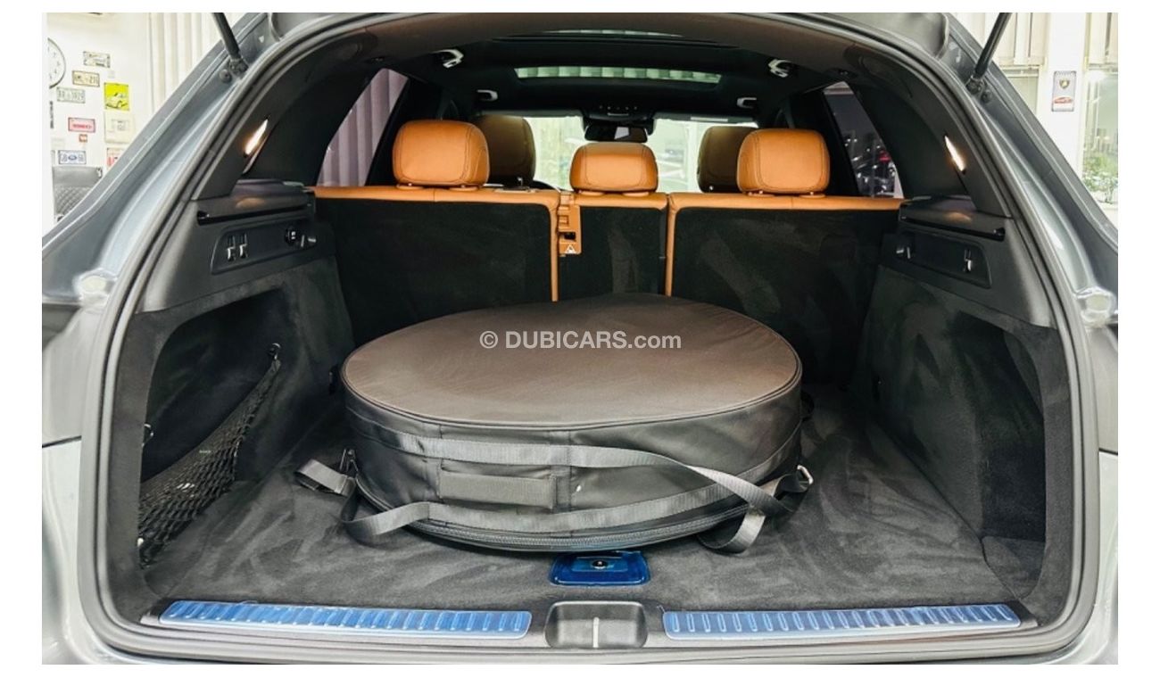 Mercedes-Benz GLC 43 AMG GCC .. FSH .  Perfect Condition .. V6 .. AMG .. Top Range