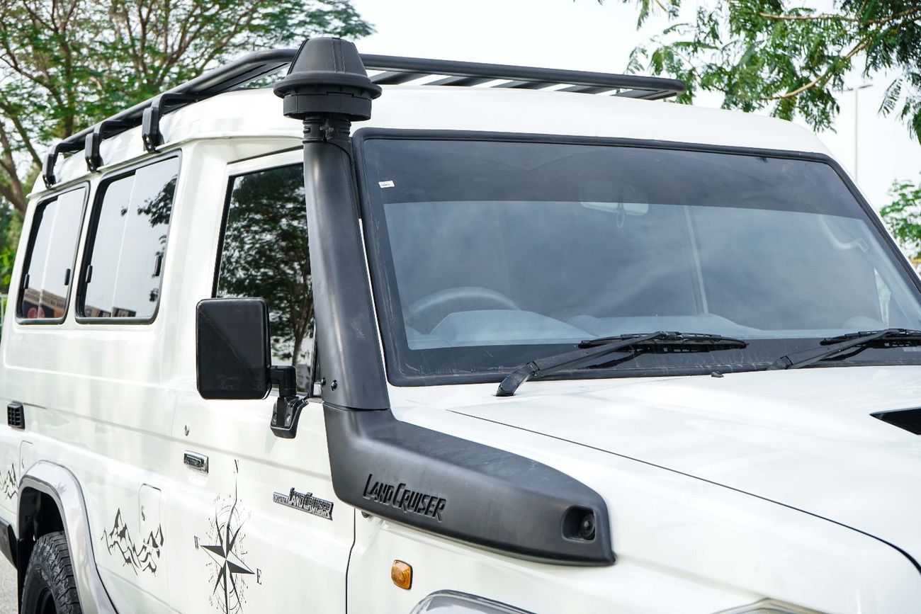 تويوتا لاند كروزر 70 The 2013 Toyota Land Cruiser Hardtop is a rugged, off-road focused SUV from the legendary 70 Series