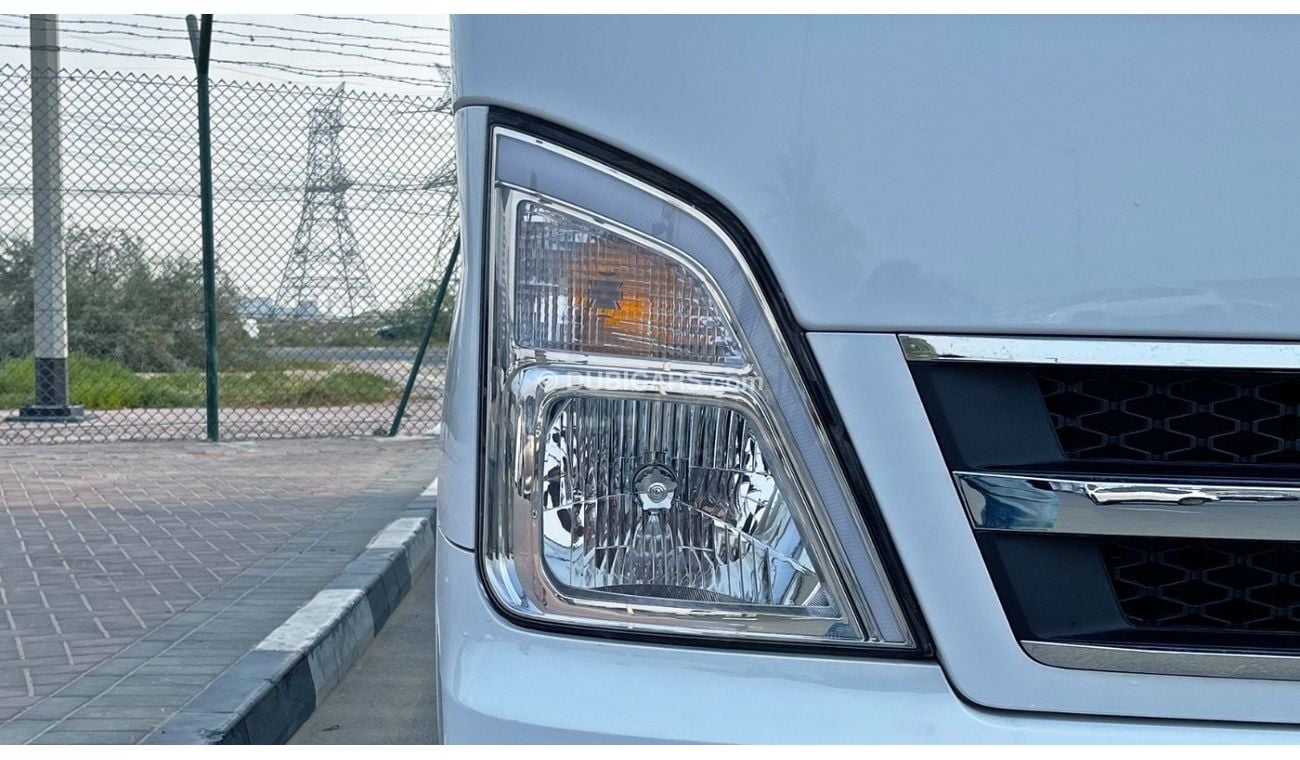 Hyundai County Hyundai County 4.2L diesel 22seter 2023