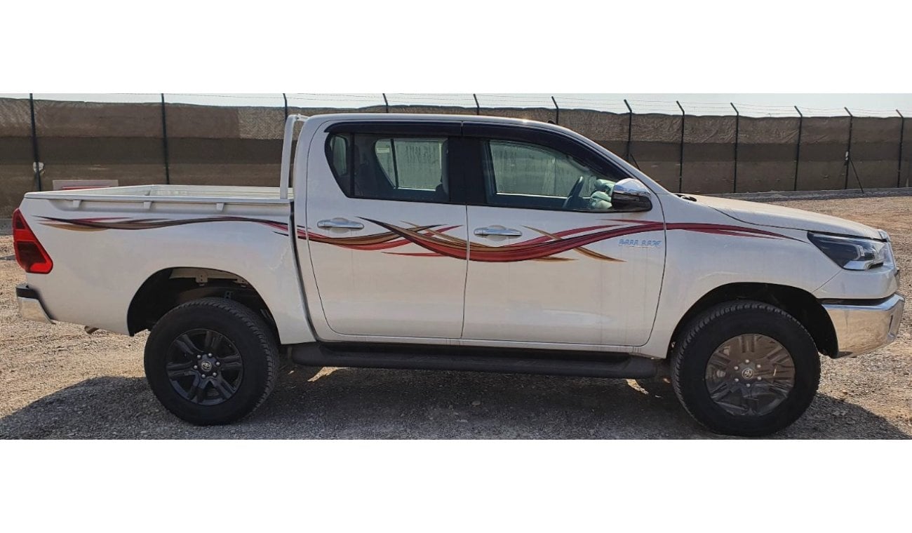 Toyota Hilux DC DIESEL 2.4L 4x4 6MT Steel wide, CAM, FAC,DRL,2 Cool Bx,CRC,DIFF,FOG,WGN,4X4