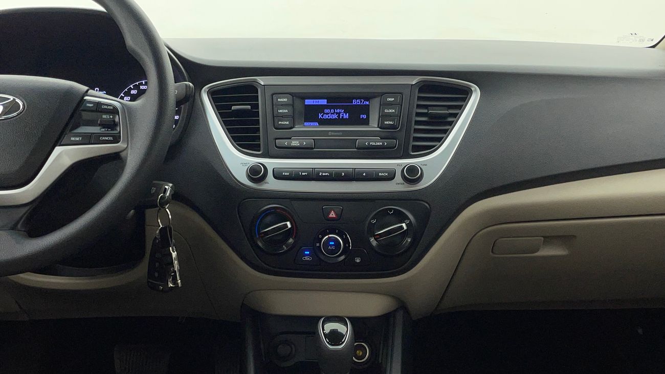 هيونداي أكسنت SMART 1.6 | بدون دفعة مقدمة | اختبار القيادة في المنزل