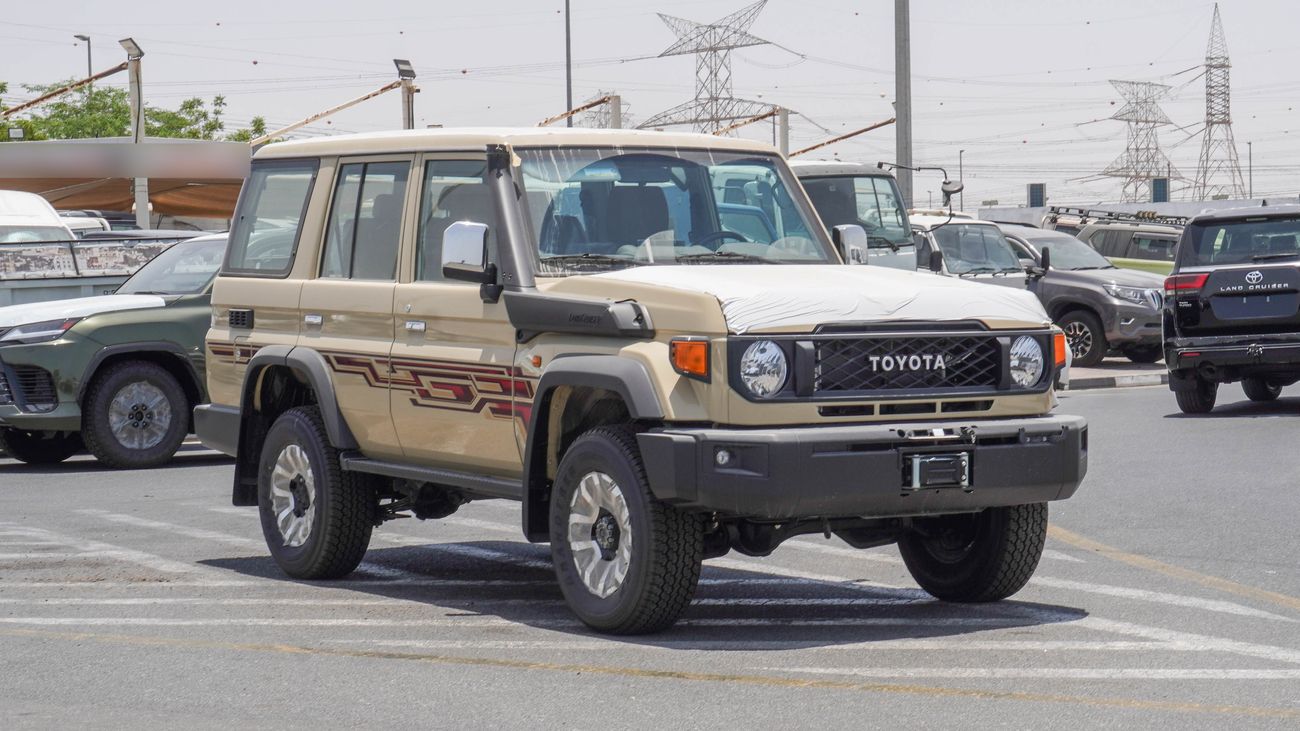 Toyota Land Cruiser 70 LX 4.0 L V6
