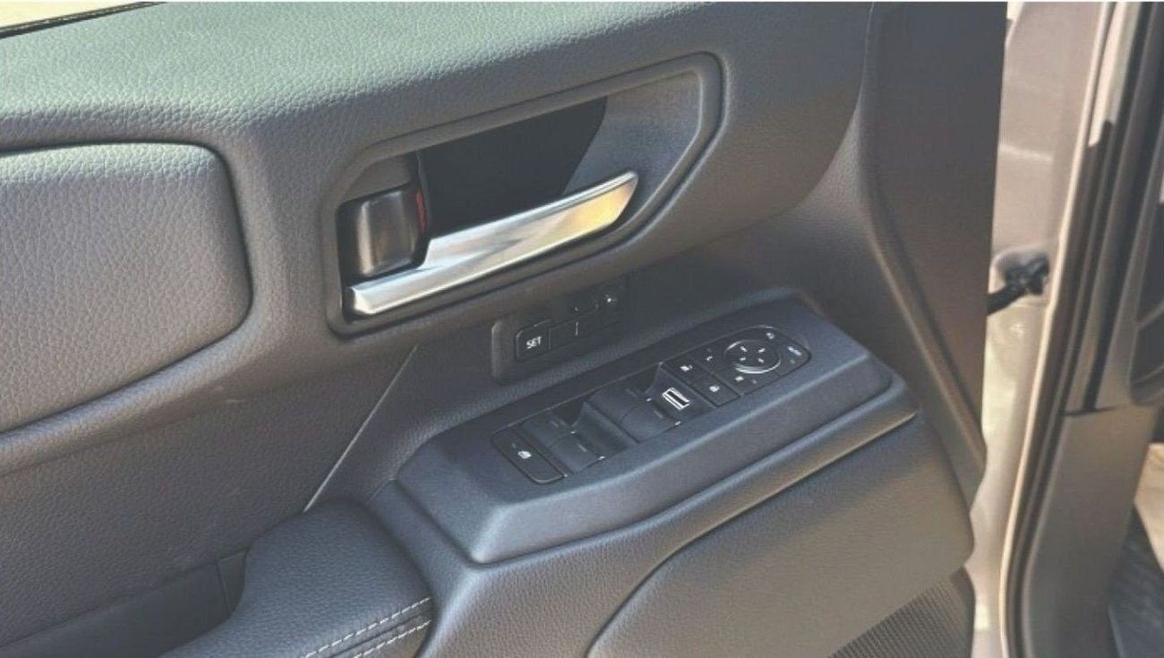 Toyota Prado Toyota Prado LUXURY2.4 Petrol 2025