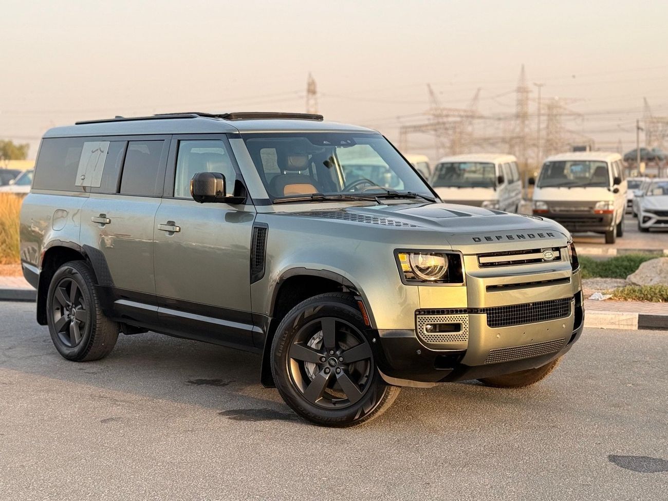 Land Rover Defender 130 SE P400 X Dynamic (7 Seater)