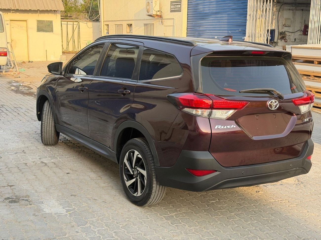 Toyota Rush EX
